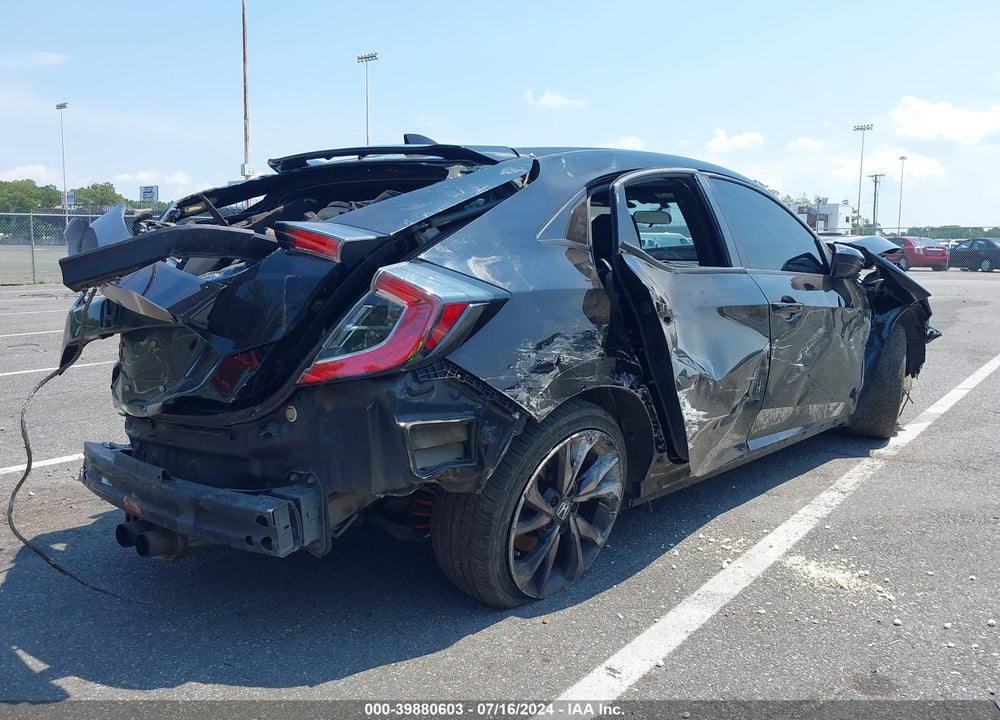 2018 HONDA CIVIC SPORT VIN: SHHFK7G44JU203061