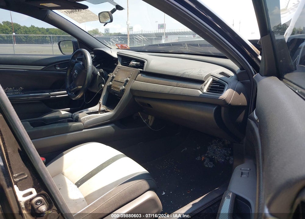 2018 HONDA CIVIC SPORT VIN: SHHFK7G44JU203061