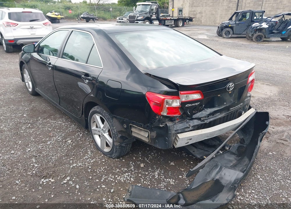 2013 TOYOTA CAMRY SE VIN: 4T1BF1FK9DU257349