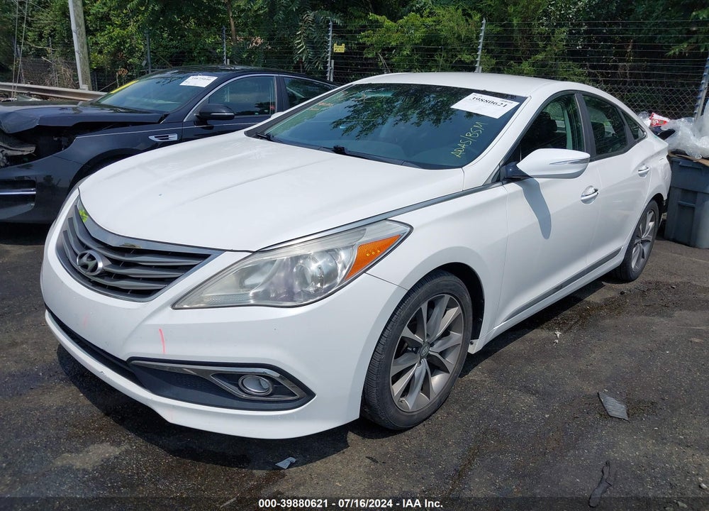 2017 HYUNDAI AZERA VIN: KMHFG4JG4HA585756