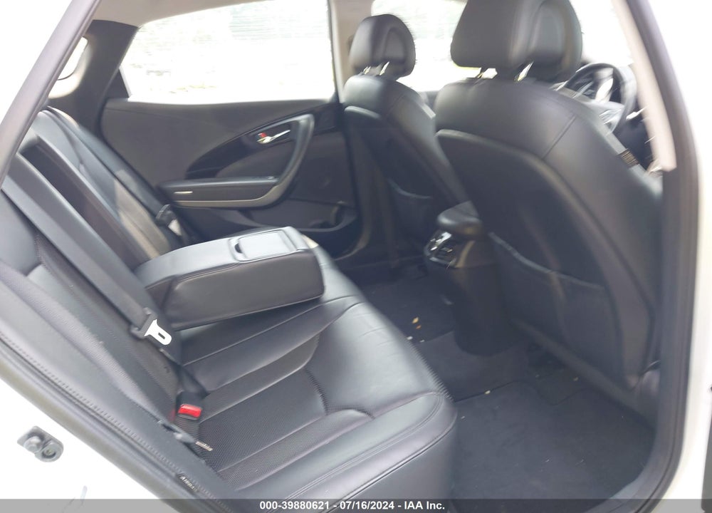 2017 HYUNDAI AZERA VIN: KMHFG4JG4HA585756