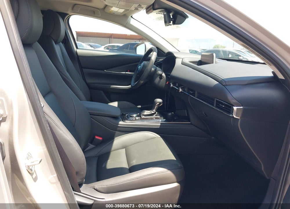 2024 MAZDA CX-30 2.5 S PREFERRED PACKAGE VIN: 3MVDMBCM7RM691732