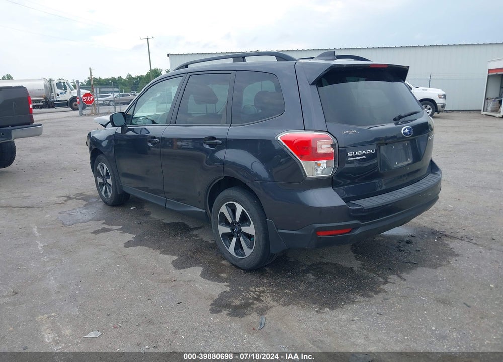 2018 SUBARU FORESTER 2.5I PREMIUM VIN: JF2SJAEC3JH611319