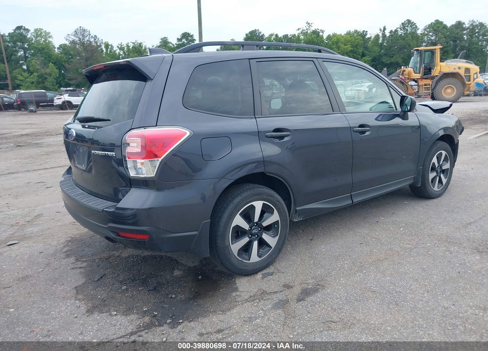 2018 SUBARU FORESTER 2.5I PREMIUM VIN: JF2SJAEC3JH611319