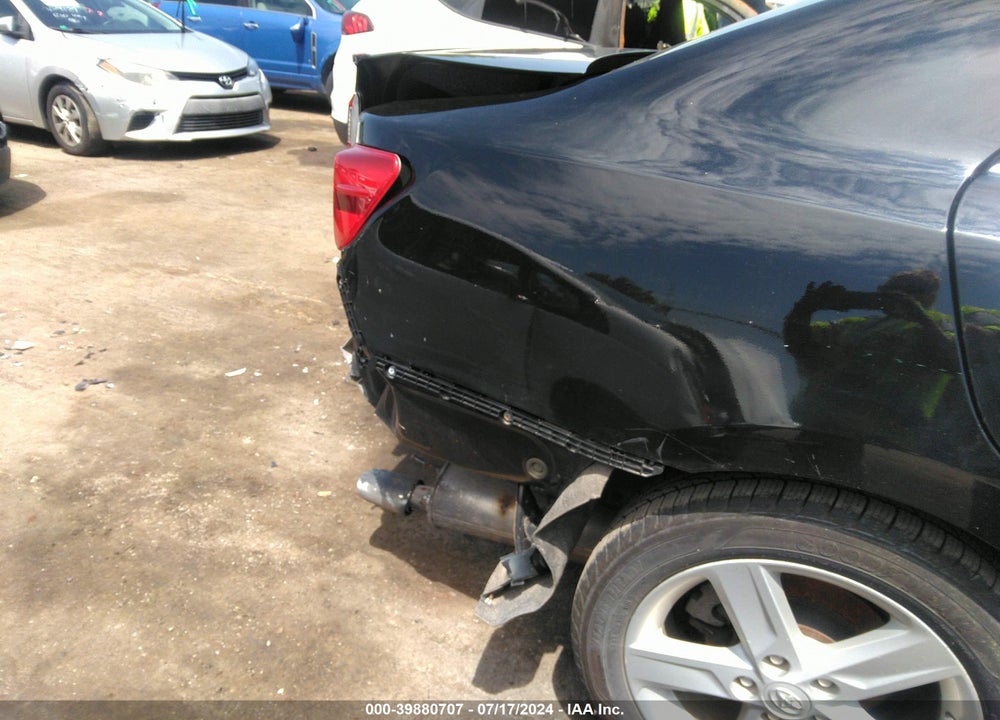 2012 TOYOTA CAMRY SE VIN: 4T1BF1FK8CU098113