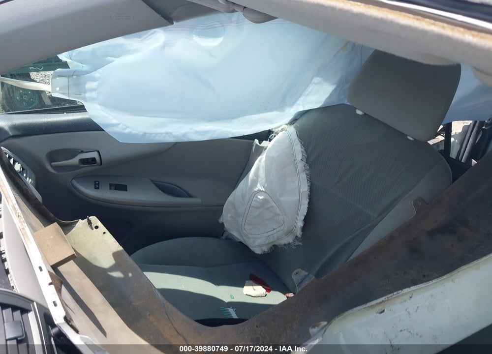 2013 TOYOTA COROLLA LE VIN: 5YFBU4EE0DP158066