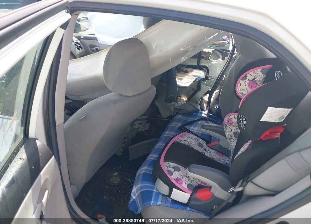 2013 TOYOTA COROLLA LE VIN: 5YFBU4EE0DP158066
