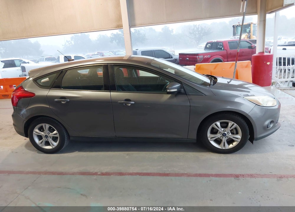 2014 FORD FOCUS SE VIN: 1FADP3K25EL324585