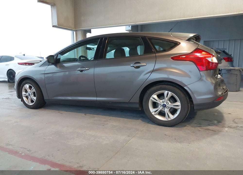 2014 FORD FOCUS SE VIN: 1FADP3K25EL324585