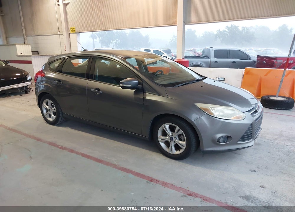 2014 FORD FOCUS SE VIN: 1FADP3K25EL324585