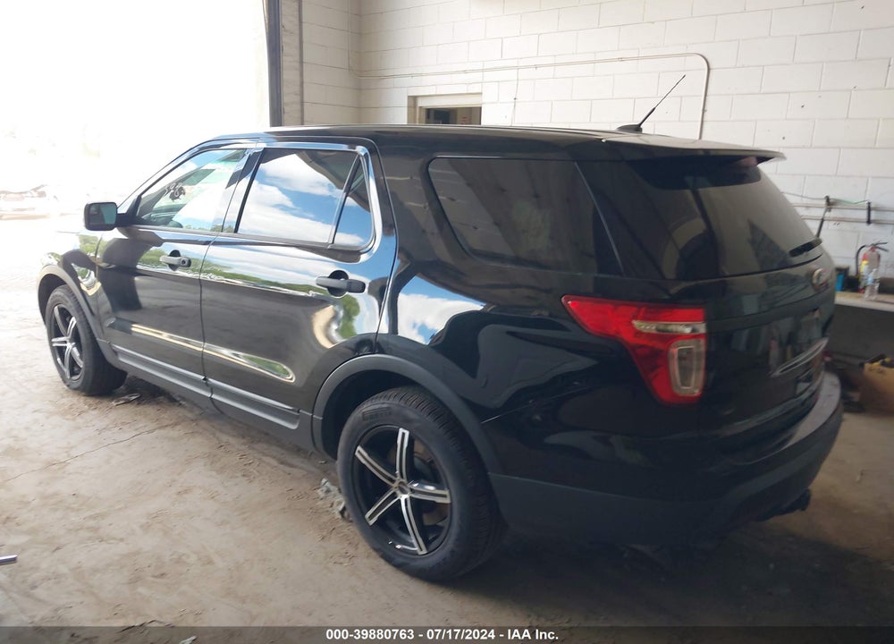 2015 FORD UTILITY POLICE INTERCEPTOR VIN: 1FM5K8AR0FGB32389