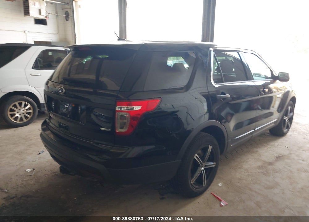 2015 FORD UTILITY POLICE INTERCEPTOR VIN: 1FM5K8AR0FGB32389