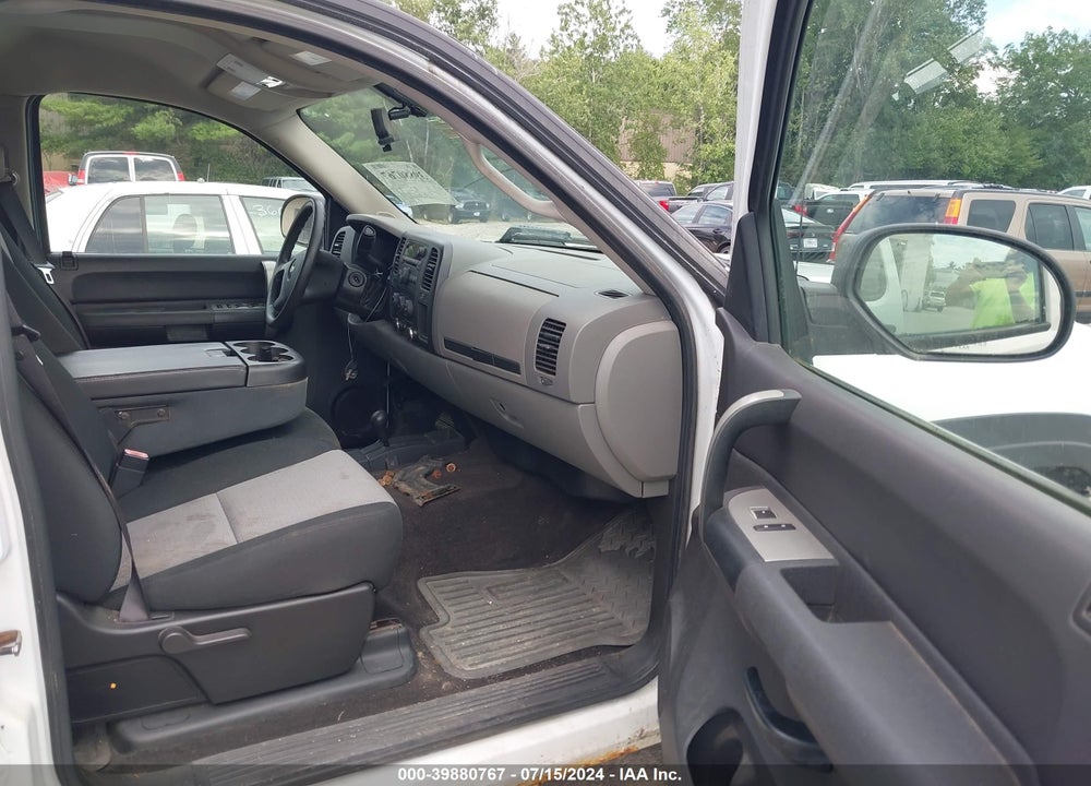 2009 CHEVROLET SILVERADO 1500 LS VIN: 3GCEK13C79G154967