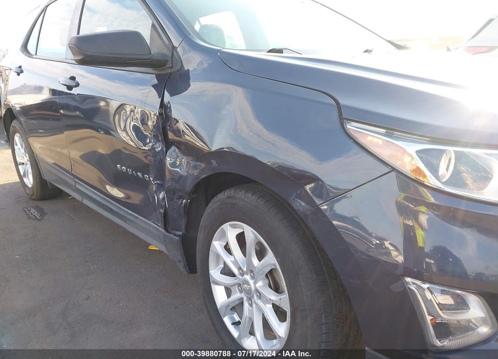 2018 CHEVROLET EQUINOX LS VIN: 3GNAXHEV6JS555037