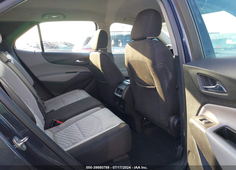 2018 CHEVROLET EQUINOX LS VIN: 3GNAXHEV6JS555037