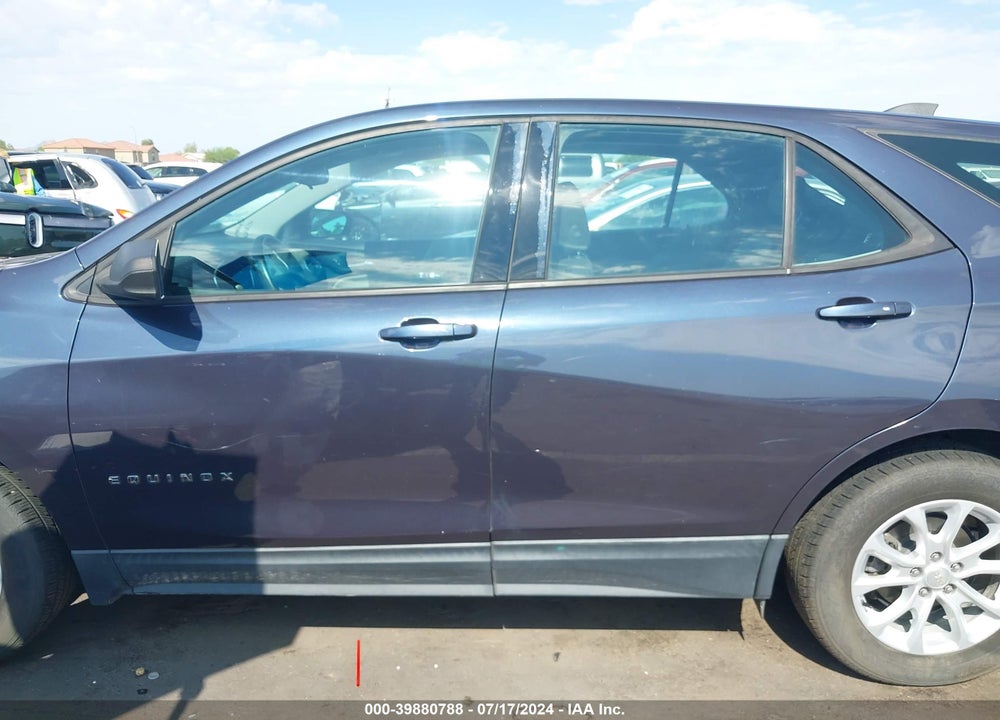2018 CHEVROLET EQUINOX LS VIN: 3GNAXHEV6JS555037