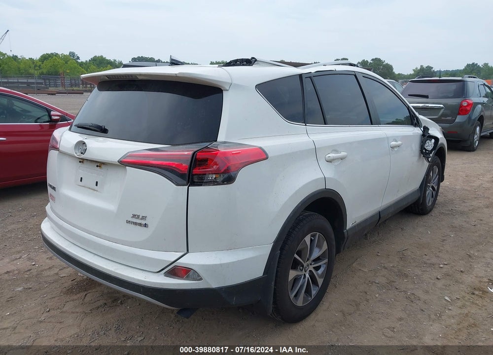 2018 TOYOTA RAV4 HYBRID XLE VIN: JTMRJREV8JD204083