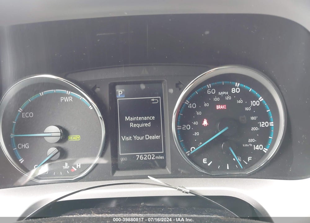 2018 TOYOTA RAV4 HYBRID XLE VIN: JTMRJREV8JD204083