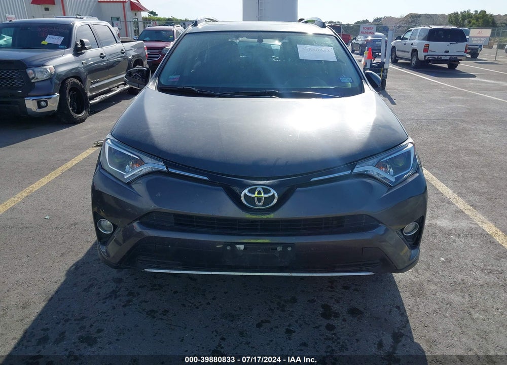 2016 TOYOTA RAV4 XLE VIN: 2T3RFREVXGW500316