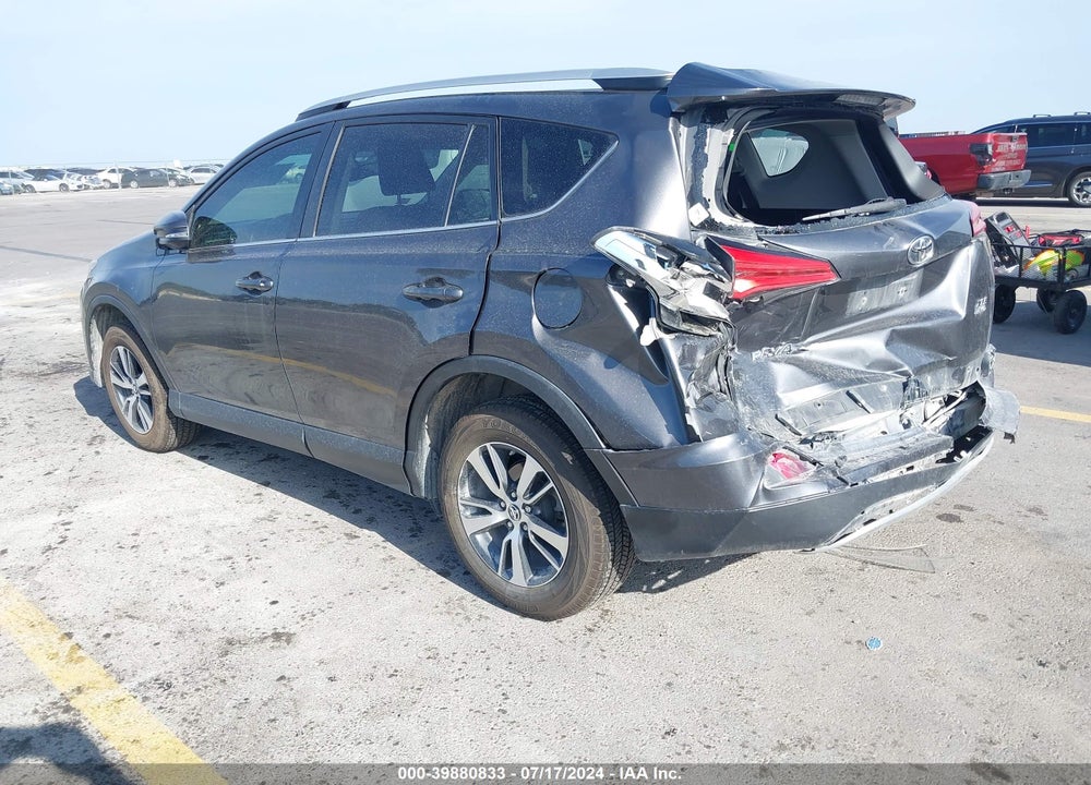 2016 TOYOTA RAV4 XLE VIN: 2T3RFREVXGW500316