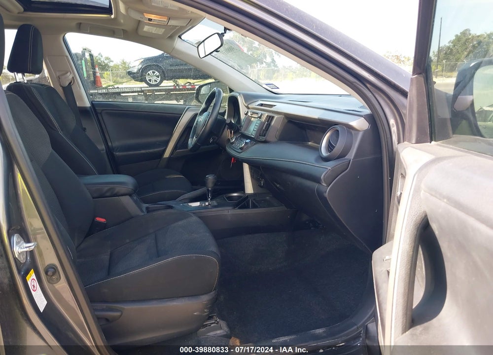 2016 TOYOTA RAV4 XLE VIN: 2T3RFREVXGW500316