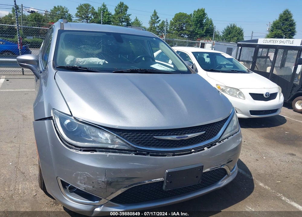 2019 CHRYSLER PACIFICA TOURING L VIN: 2C4RC1BG8KR704809