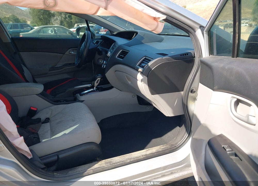 2015 HONDA CIVIC LX VIN: 2HGFB2F59FH562584