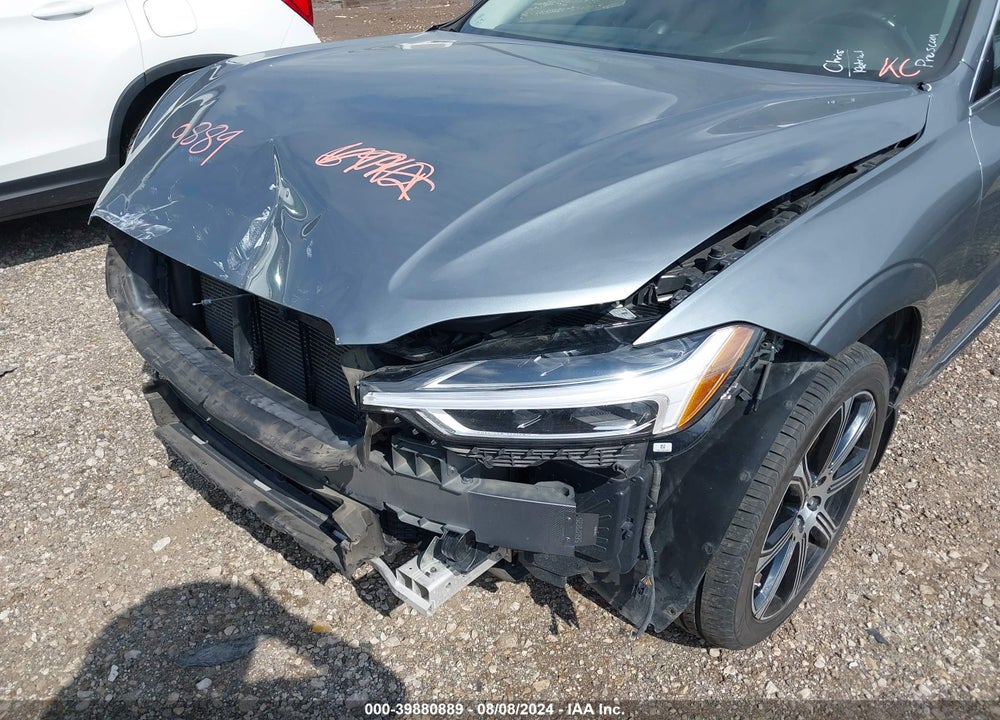 2018 VOLVO XC60 T6 INSCRIPTION VIN: LYVA22RL0JB117590
