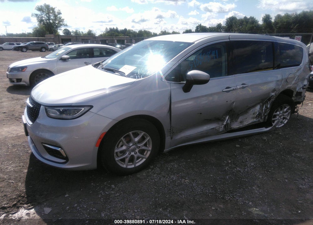 2023 CHRYSLER PACIFICA TOURING L VIN: 2C4RC1BG8PR512037
