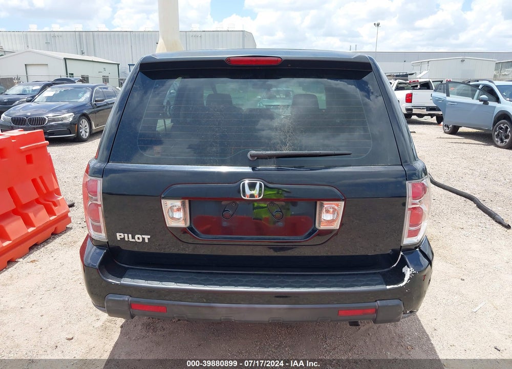 2007 HONDA PILOT LX VIN: 5FNYF28137B013962