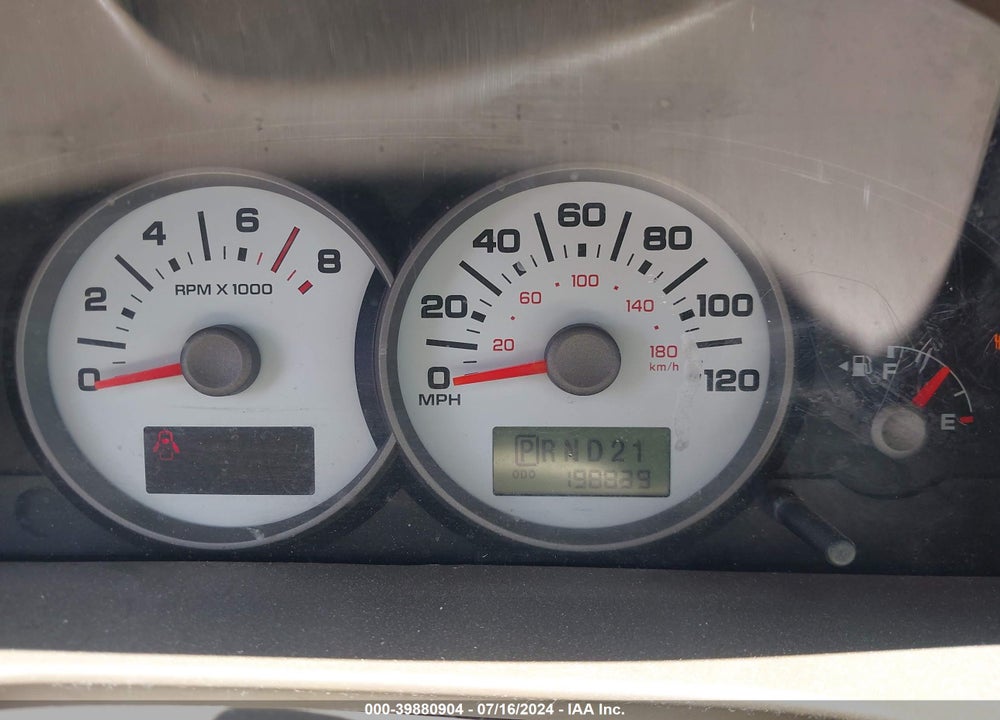 2005 FORD ESCAPE XLT VIN: 1FMYU93195KA02921