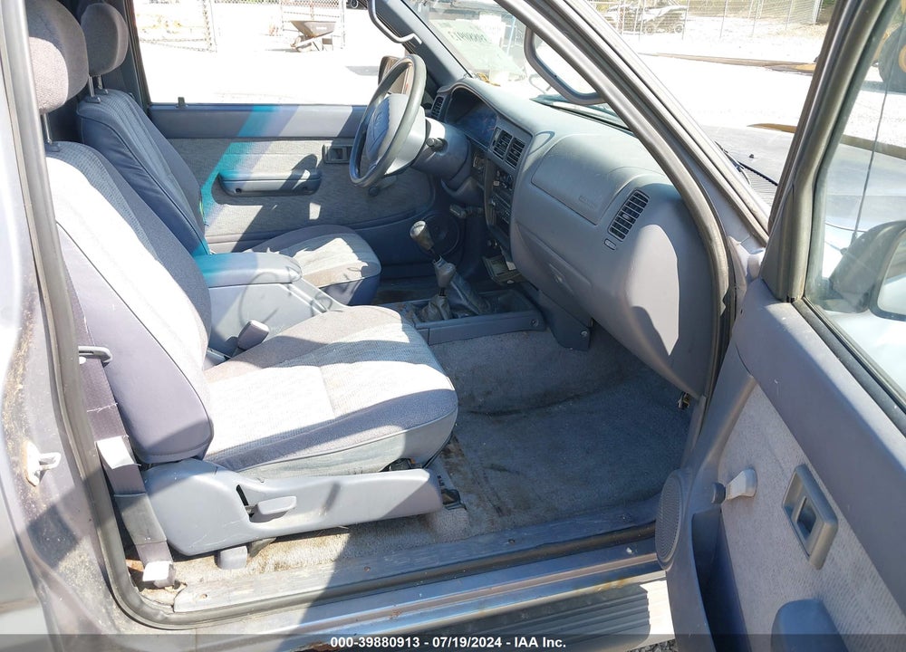 1998 TOYOTA TACOMA VIN: 4TAPM62NXWZ118295
