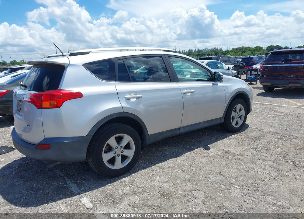 2014 TOYOTA RAV4 XLE VIN: 2T3WFREV2EW126042