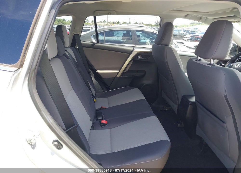 2014 TOYOTA RAV4 XLE VIN: 2T3WFREV2EW126042