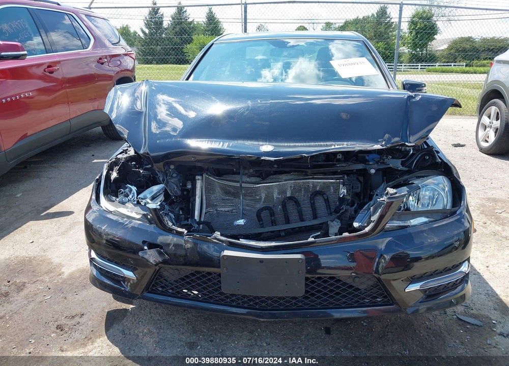 2014 MERCEDES-BENZ C 300 LUXURY 4MATIC/SPORT 4MATIC VIN: WDDGF8AB0EA950099