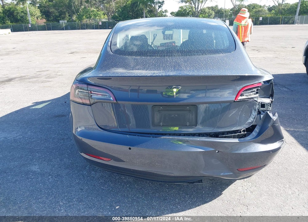 2021 TESLA MODEL 3 STANDARD RANGE PLUS REAR-WHEEL DRIVE VIN: 5YJ3E1EA1MF096167