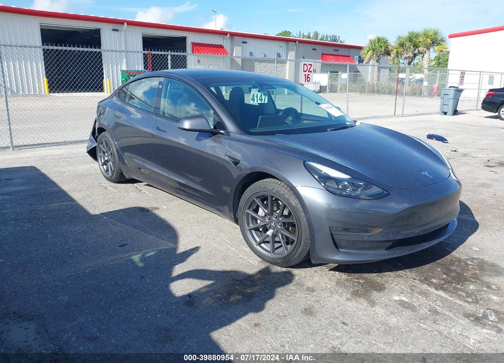 2021 TESLA MODEL 3 STANDARD RANGE PLUS REAR-WHEEL DRIVE VIN: 5YJ3E1EA1MF096167