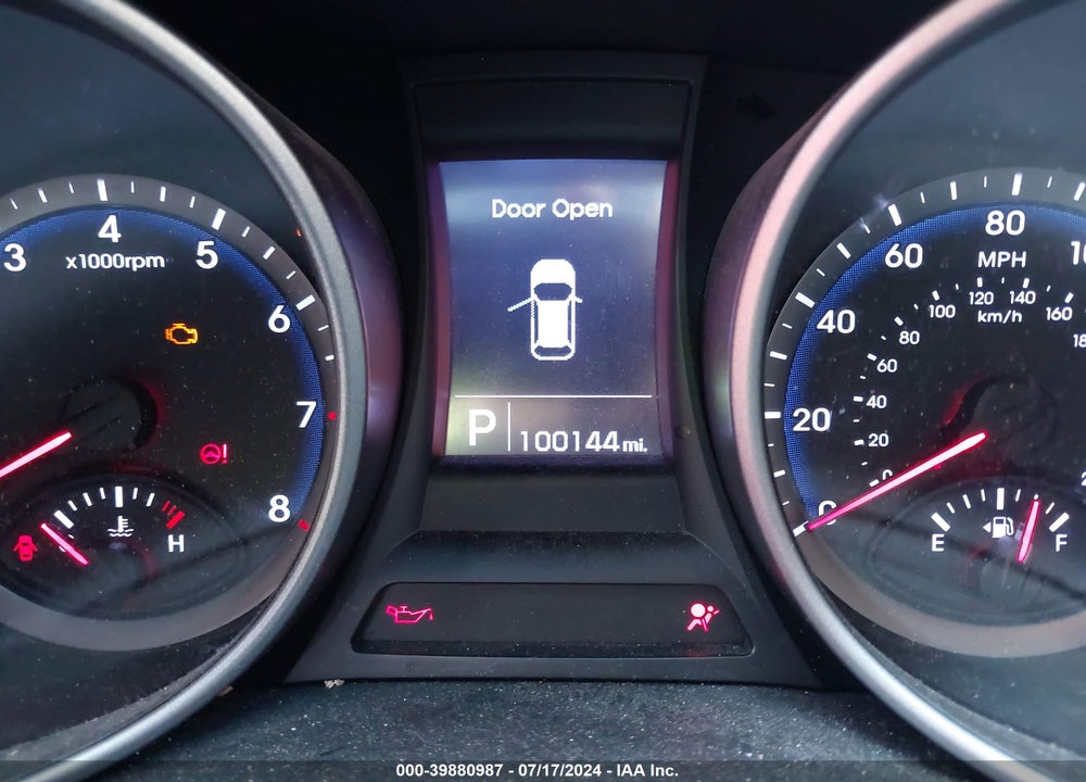 2013 HYUNDAI SANTA FE VIN: KM8SMDHF1DU033256