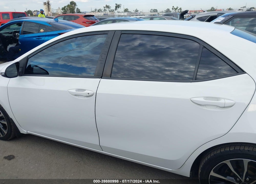 2017 TOYOTA COROLLA SE VIN: 5YFBURHE5HP612827
