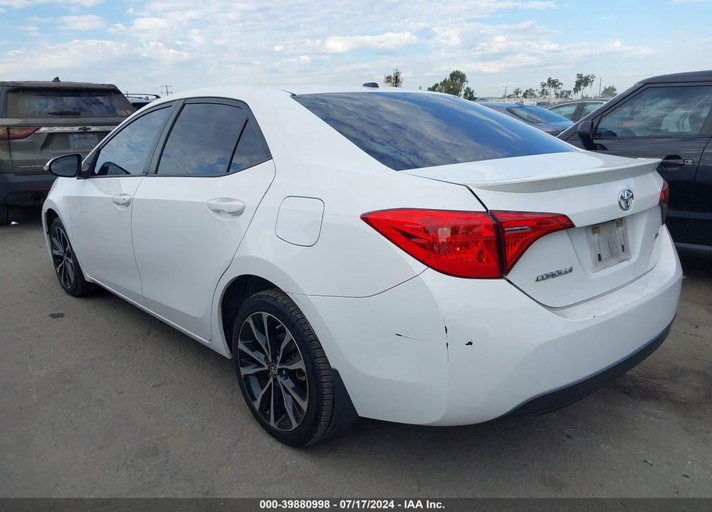 2017 TOYOTA COROLLA SE VIN: 5YFBURHE5HP612827