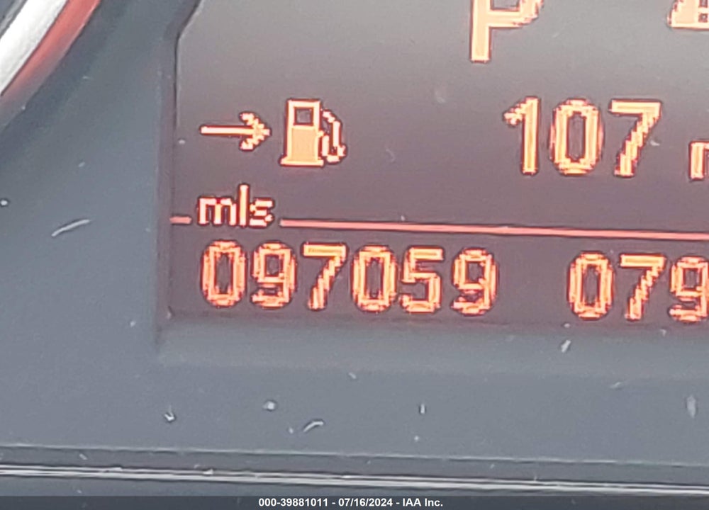2006 BMW 330XI VIN: WBAVD33576KV60921
