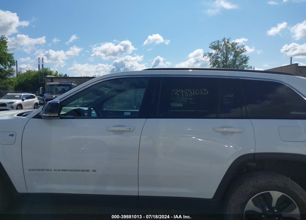 2024 JEEP GRAND CHEROKEE 4XE VIN: 1C4RJYB62R8521062