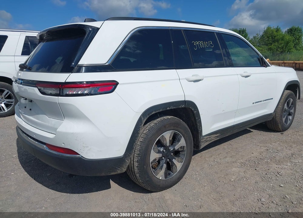 2024 JEEP GRAND CHEROKEE 4XE VIN: 1C4RJYB62R8521062
