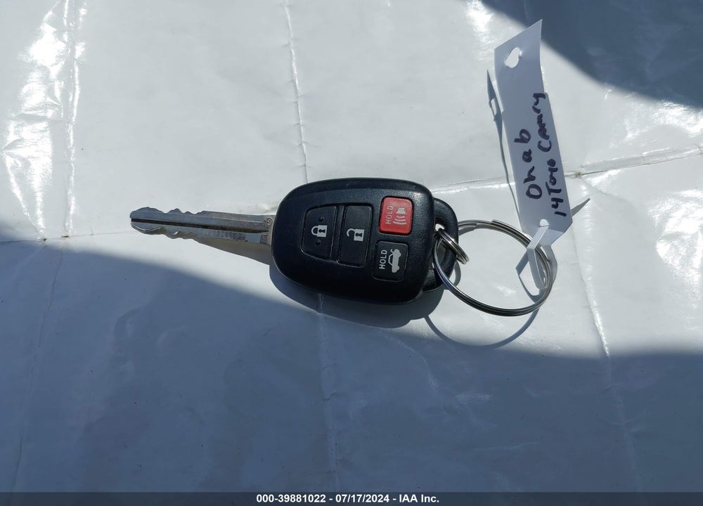 2014 TOYOTA CAMRY LE VIN: 4T4BF1FK3ER410069