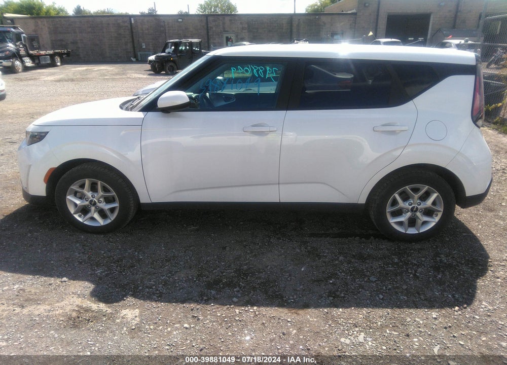 2023 KIA SOUL LX VIN: KNDJ23AU6P7877059
