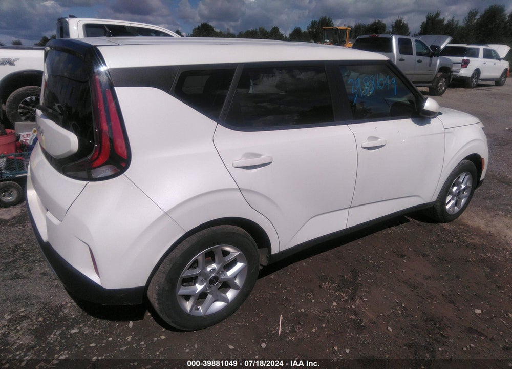 2023 KIA SOUL LX VIN: KNDJ23AU6P7877059