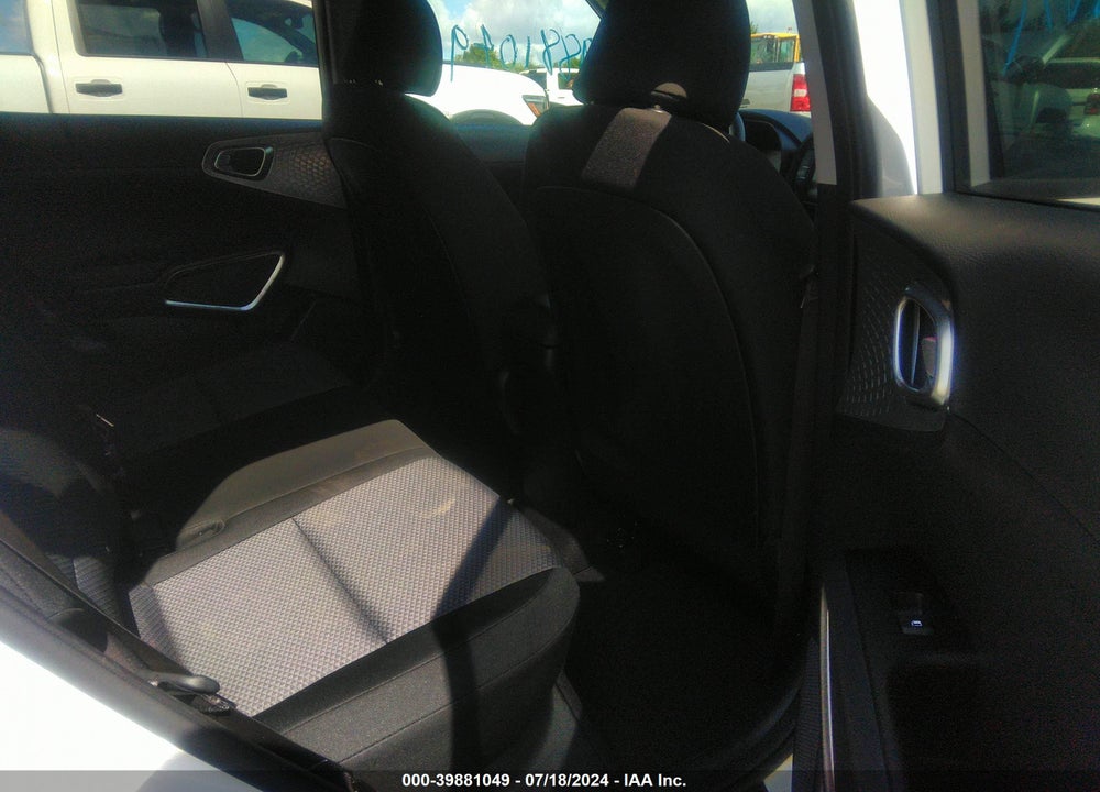 2023 KIA SOUL LX VIN: KNDJ23AU6P7877059