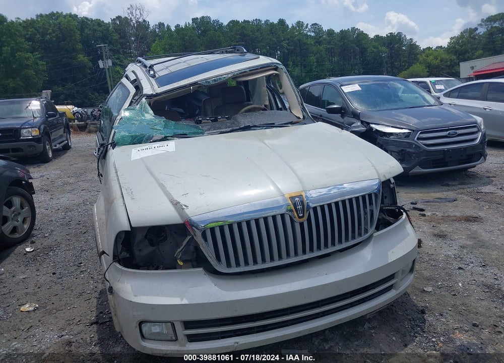 2005 LINCOLN NAVIGATOR VIN: 5LMFU27515LJ21680
