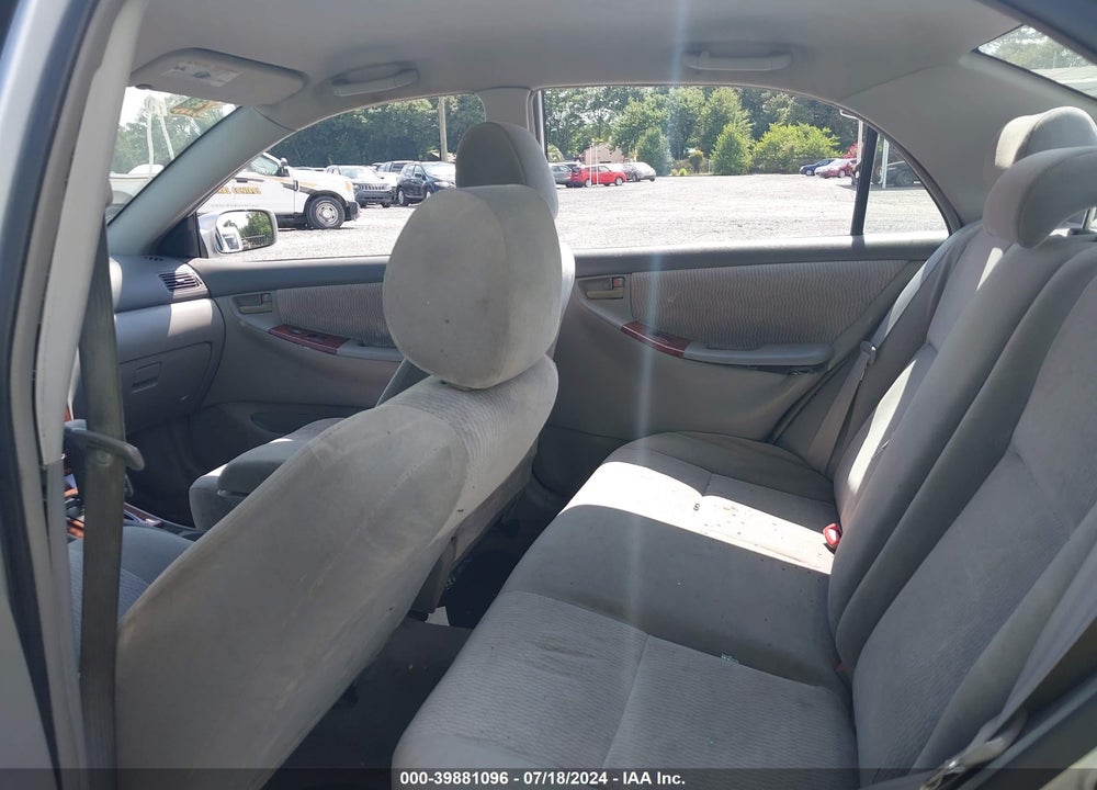 2005 TOYOTA COROLLA LE VIN: JTDBR32E152065377
