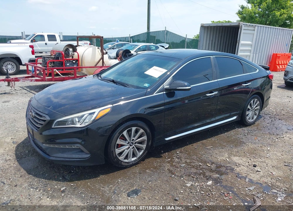 2015 HYUNDAI SONATA SPORT VIN: 5NPE34AF9FH102013